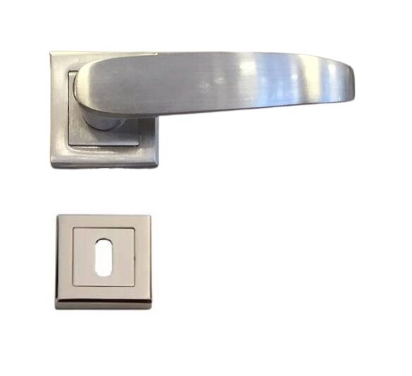 FUNDA SATEN KARE ROZETLİ ODA KOLU