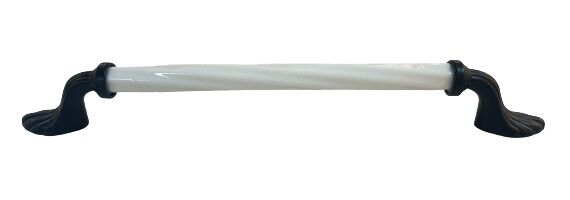 1765.85.224 Burgulu Porselen Kulp 224 mm